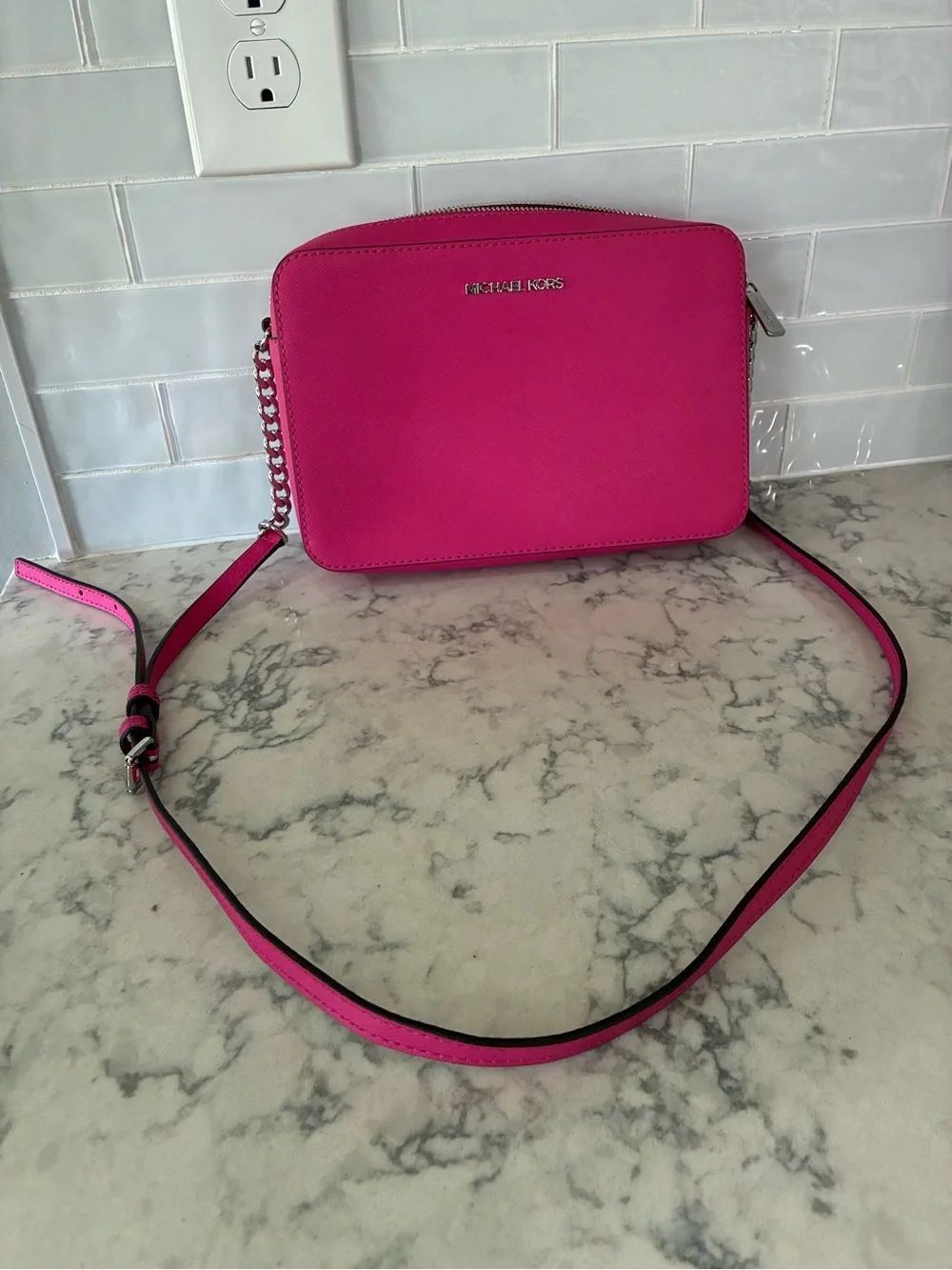 Michael Kors Pink dragonfruit Saffiano Leather Crossbody Bag Purse Jet Set